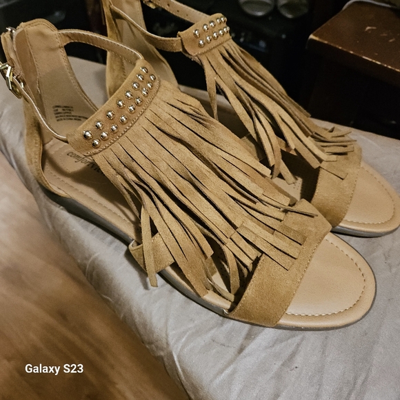 Comfortview Women's Wide Width The Carmella Sandal size 13 wide, NWOT - Picture 2 of 9